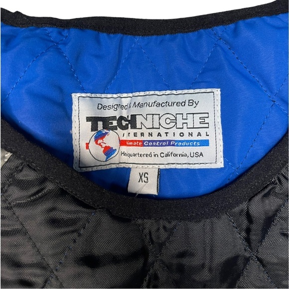 Techniche HyperKewl Ultra Sport Cooling Vest XS - Picture 7 of 8